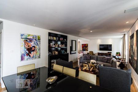 Sala de apartamento à venda com 3 quartos, 210m² em Jardim Paulista, São Paulo