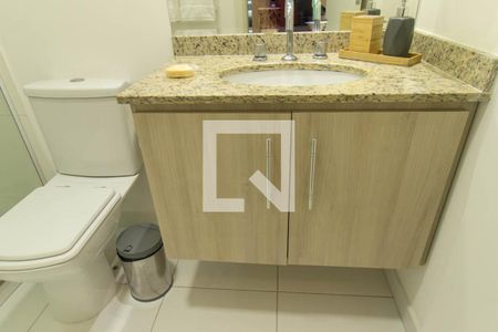 Apartamento para alugar com 66m², 2 quartos e 1 vaga Apartamento para alugar com 66m², 2 quartos e 1 vagaBanheiro de Serviço