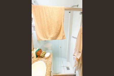 Apartamento à venda com 85m², 3 quartos e 1 vaga Apartamento à venda com 85m², 3 quartos e 1 vagaBanheiro Suíte