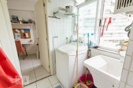 Apartamento à venda com 85m², 3 quartos e 1 vaga Apartamento à venda com 85m², 3 quartos e 1 vagaÁrea de Serviço