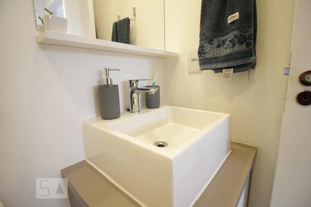 Pia de apartamento à venda com 2 quartos, 66m² em Vila Andrade, São Paulo