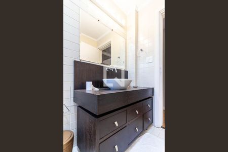 Apartamento para alugar com 74m², 1 quarto e sem vaga Apartamento para alugar com 74m², 1 quarto e sem vagaBanheiro