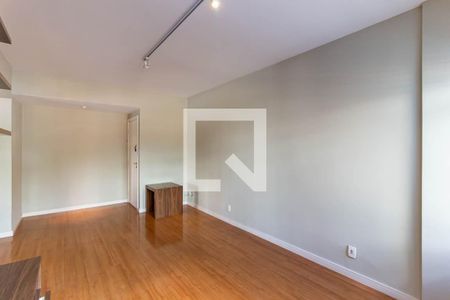 Apartamento para alugar com 74m², 1 quarto e sem vaga Apartamento para alugar com 74m², 1 quarto e sem vagaSala