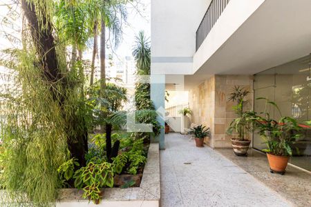 Apartamento para alugar com 74m², 1 quarto e sem vaga Apartamento para alugar com 74m², 1 quarto e sem vagaEntrada