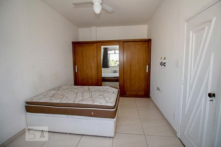 Quarto 1 de apartamento à venda com 1 quarto, 55m² em Penha, Rio de Janeiro