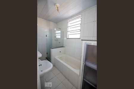 Banheiro de apartamento à venda com 1 quarto, 55m² em Penha, Rio de Janeiro