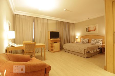 Flat de apartamento para alugar com 1 quarto, 30m² em Higienópolis, São Paulo