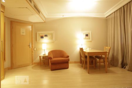 Flat de apartamento para alugar com 1 quarto, 30m² em Higienópolis, São Paulo