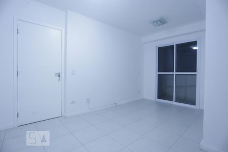 Apartamento para alugar com 51m², 2 quartos e 1 vagaSala