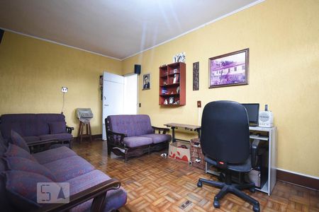 Casa à venda com 206m², 3 quartos e 3 vagasEscritório