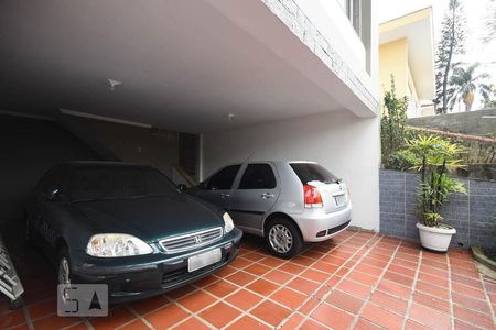 Casa à venda com 206m², 3 quartos e 3 vagasGaragem