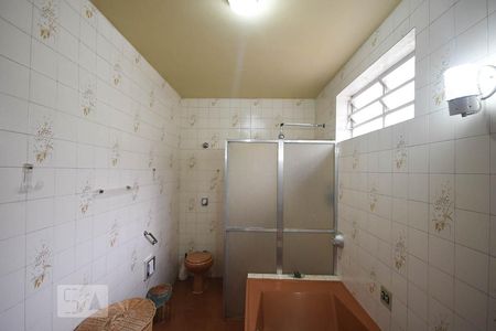 Casa à venda com 206m², 3 quartos e 3 vagasBanheiro Suíte