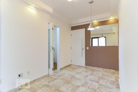 Sala de apartamento para alugar com 2 quartos, 64m² em Chácara Inglesa, São Paulo