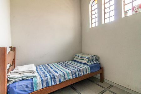 Casa à venda com 386m², 3 quartos e 8 vagas Casa à venda com 386m², 3 quartos e 8 vagasQuarto de Serviço