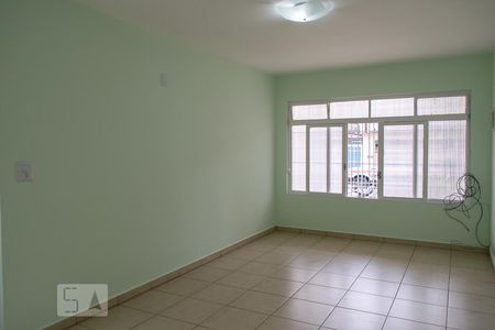 SALA de casa para alugar com 2 quartos, 140m² em Vila Palmeiras, São Paulo
