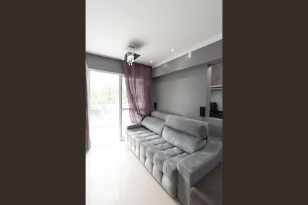 Sala TV de apartamento para alugar com 1 quarto, 54m² em Jardim Santo Amaro, São Paulo