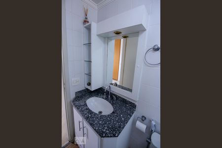 Apartamento à venda com 80m², 3 quartos e 2 vagas Apartamento à venda com 80m², 3 quartos e 2 vagasBanheiro Social