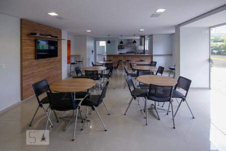 Apartamento à venda com 80m², 3 quartos e 2 vagas Apartamento à venda com 80m², 3 quartos e 2 vagasSalão de Festas