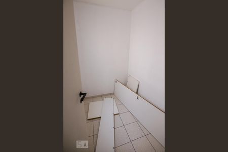 Apartamento à venda com 80m², 3 quartos e 2 vagas Apartamento à venda com 80m², 3 quartos e 2 vagasQuarto de Serviço