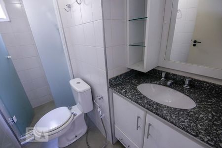 Apartamento à venda com 80m², 3 quartos e 2 vagas Apartamento à venda com 80m², 3 quartos e 2 vagasBanheiro Social