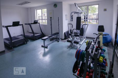 Apartamento à venda com 80m², 3 quartos e 2 vagas Apartamento à venda com 80m², 3 quartos e 2 vagasAcademia