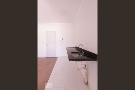 Cozinha de apartamento para alugar com 1 quarto, 33m² em Vila Formosa, São Paulo