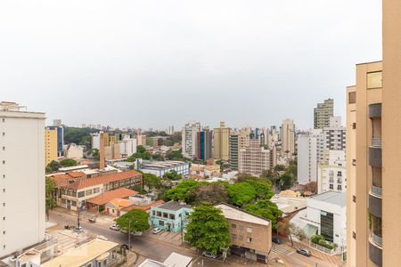 Apartamento à venda com 147m², 3 quartos e 2 vagas Apartamento à venda com 147m², 3 quartos e 2 vagasVista da suíte