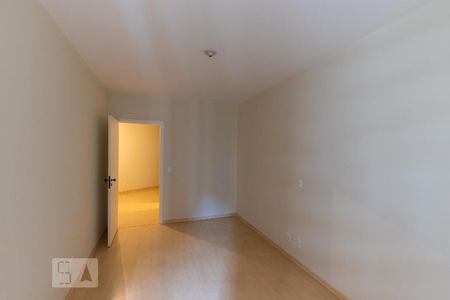 Apartamento à venda com 147m², 3 quartos e 2 vagas Apartamento à venda com 147m², 3 quartos e 2 vagasQuarto 2