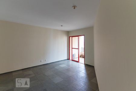 Apartamento à venda com 147m², 3 quartos e 2 vagas Apartamento à venda com 147m², 3 quartos e 2 vagasSala