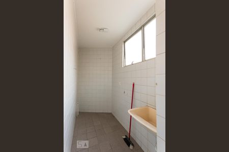 Apartamento à venda com 90m², 2 quartos e 1 vagaÁrea de Serviço