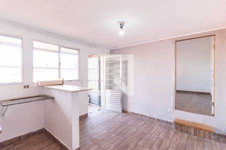 Sala de casa para alugar com 2 quartos, 70m² em Cidade das Flores, Osasco