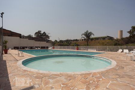 Apartamento à venda com 80m², 3 quartos e 2 vagasDependências do condominio - piscina