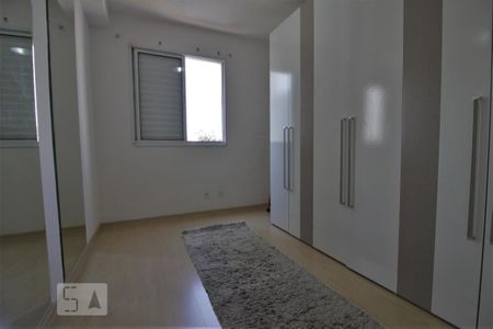 Quarto 1 de apartamento para alugar com 2 quartos, 50m² em Parque Reboucas, São Paulo