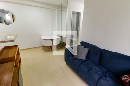 Sala de apartamento para alugar com 2 quartos, 50m² em Parque Reboucas, São Paulo