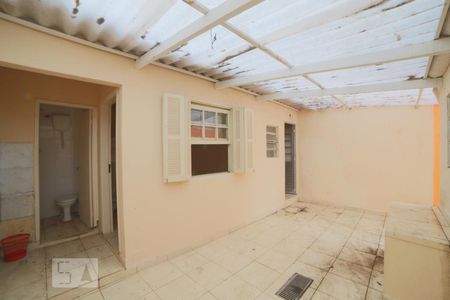 Casa à venda com 142m², 3 quartos e 2 vagasQuintal