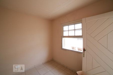 Casa à venda com 142m², 3 quartos e 2 vagasQuarto de Serviço