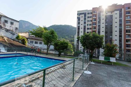 Apartamento para alugar com 50m², 2 quartos e 1 vagaÁrea comum - Piscina