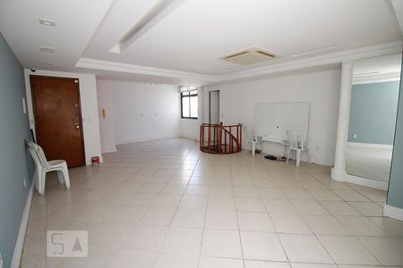 Apartamento para alugar com 225m², 3 quartos e 2 vagasSalao