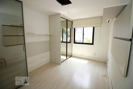 Apartamento para alugar com 225m², 3 quartos e 2 vagasQuarto 2 Suite