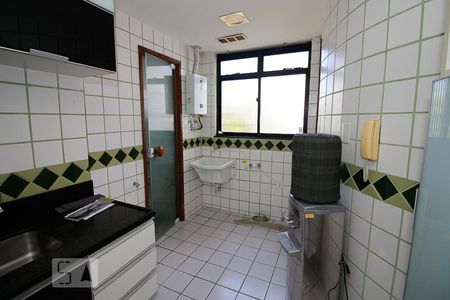 Apartamento para alugar com 225m², 3 quartos e 2 vagasCozinha