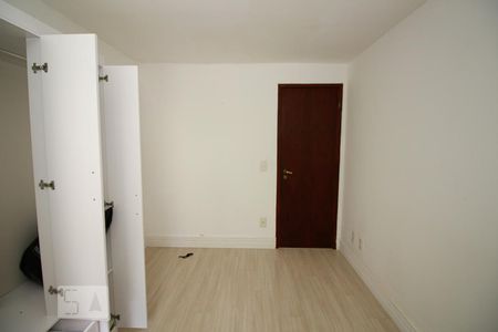 Apartamento para alugar com 225m², 3 quartos e 2 vagasQuarto 1