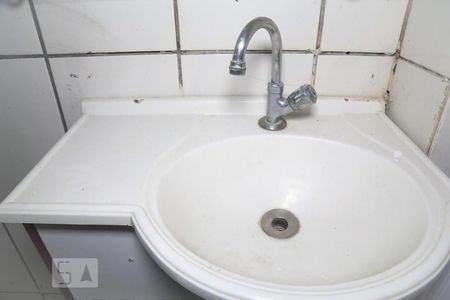 Casa de condomínio para alugar com 100m², 3 quartos e 1 vaga Casa de condomínio para alugar com 100m², 3 quartos e 1 vagaBanheiro 2