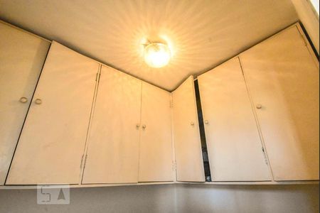 Apartamento para alugar com 75m², 4 quartos e 1 vagaQuarto de Serviços