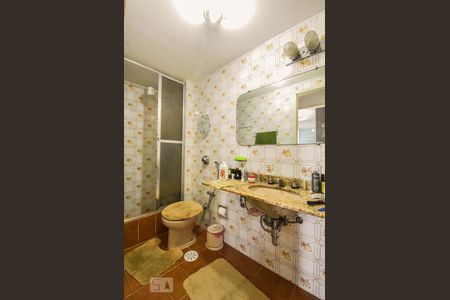 Apartamento para alugar com 75m², 4 quartos e 1 vagaBanheiro 01