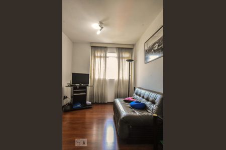 Apartamento para alugar com 75m², 4 quartos e 1 vagaSala