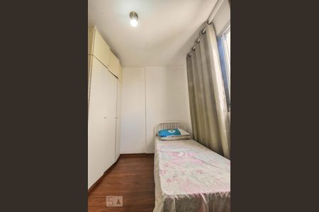 Apartamento para alugar com 75m², 4 quartos e 1 vagaQuarto 03
