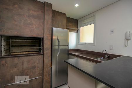 Apartamento à venda com 40m², 2 quartos e 1 vaga	Churrasqueira