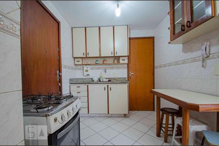 Apartamento à venda com 60m², 2 quartos e 1 vagaCozinha