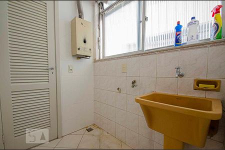 Apartamento à venda com 60m², 2 quartos e 1 vagaÁrea de Serviço