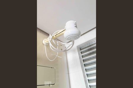 Chuveiro de apartamento para alugar com 2 quartos, 55m² em Norte (águas Claras), Brasília